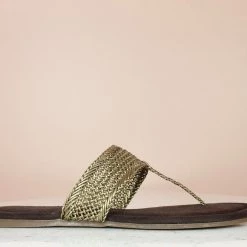 Inc.5 FLAT WOVEN THONG-ANT GOLD