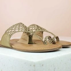 Inc.5 WOVEN TOE THONG - ANT GOLD