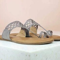 Inc.5 WOVEN TOE THONG-G.METAL