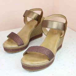 Inc.5 PLATFORM SANDALS-BRONZE