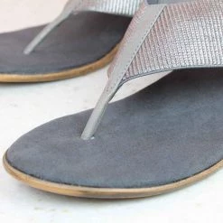 Inc.5 WEDGE THONG-G.METAL