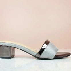Inc.5 BLOCK HEEL MULE - G.METAL