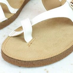 Inc.5 FLAT TOE POST-WHITE