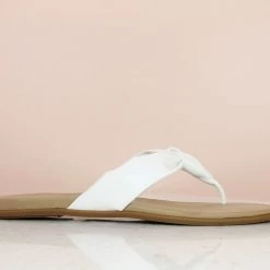 Inc.5 KNOTTED NAPA PU THONG-WHITE