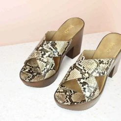 Inc.5 SNAKY CROSS STRAP-BEIGE