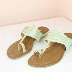 Inc.5 COVERED WEDGE KOLHAPURI - PISTA SALE