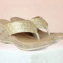 Inc.5 Evening STUDDED PLATFORM WOVEN THONG-GOLD