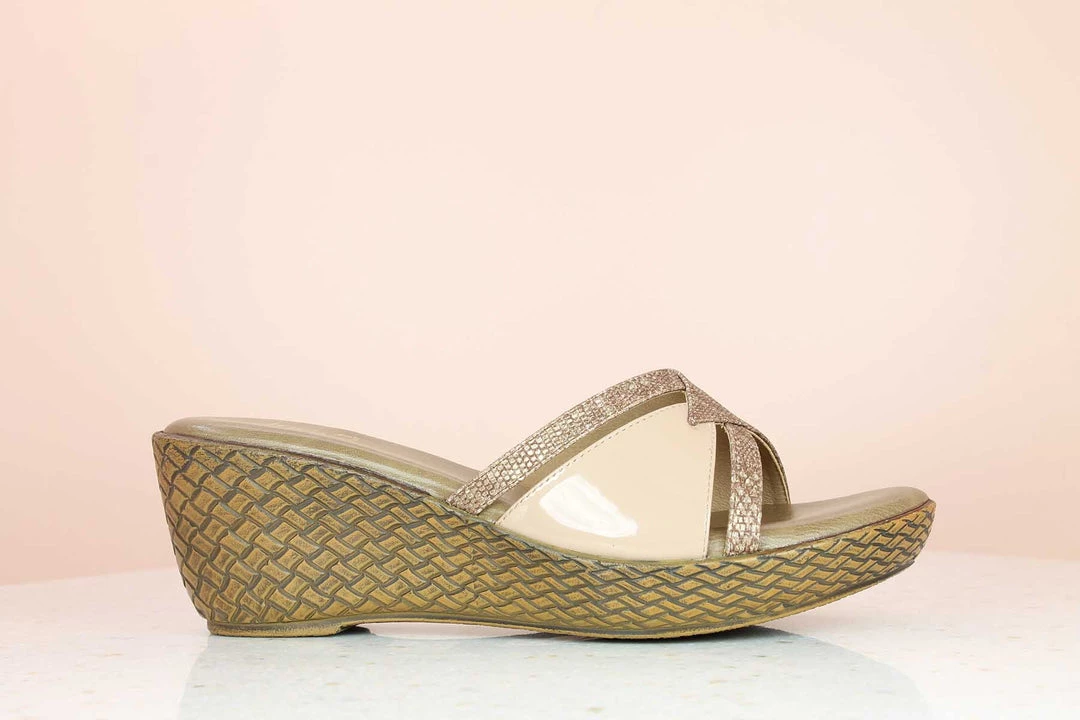 Inc.5 SALE V-CUT MULE PLATFORM-TAN 4 Inc.5 SALE V-CUT MULE PLATFORM-TAN