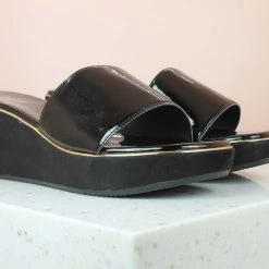 Inc.5 Casual PATTENT PLATFORM MULE-BLACK