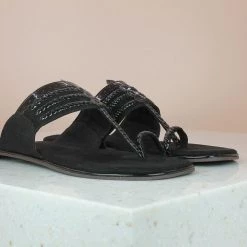 Inc.5 SUEDE KOLHAPURI-BLACK