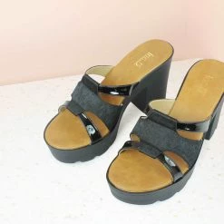 Inc.5 BLOCK HEEL PLATFORM MULE-BLACK SALE