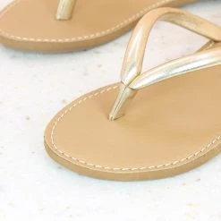 Inc.5 FLAT CASUAL THONG-GOLD WOMEN