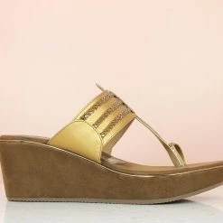 Inc.5 SUEDE PLATFORM KOLHAPURI-ANTIQUE GOLD SALE