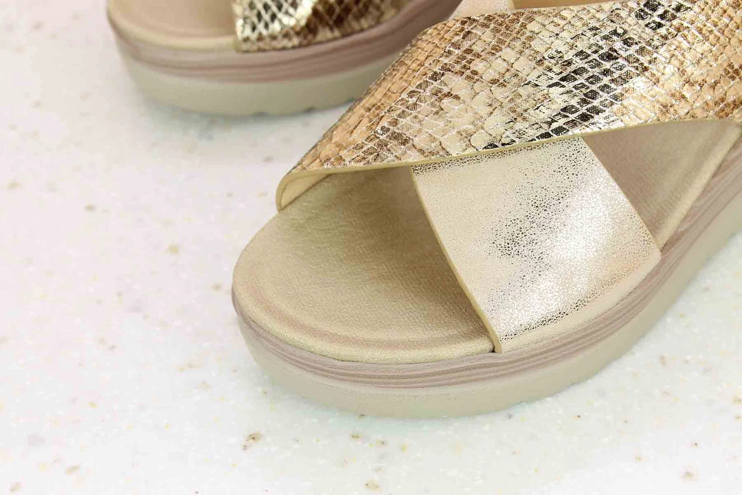 Inc.5 PLATFORM COMFORT SANDAL - GOLD 4 Inc.5 PLATFORM COMFORT SANDAL - GOLD