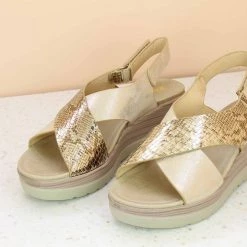 Inc.5 PLATFORM COMFORT SANDAL - GOLD 9 Inc.5 PLATFORM COMFORT SANDAL - GOLD