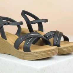Inc.5 PLATFORM SANDAL SALE