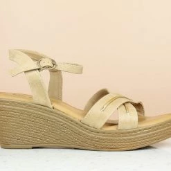 Inc.5 PLATFORM SANDAL SALE