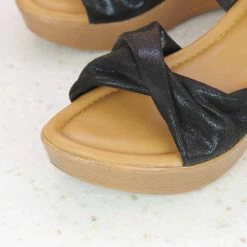 Inc.5 SALE BASIC PU SANDAL-BLACK