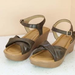 Inc.5 BASIC SANDAL PLATFORM-BROWN