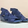 Inc.5 STRAPY SANDAL - NAVY BLUE