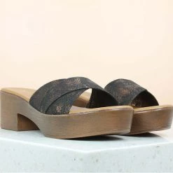 Inc.5 BLOCK MULE-ANTIQUE GOLD