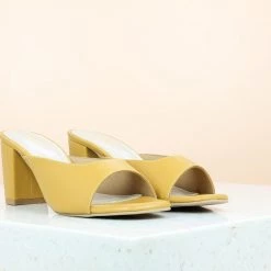 Inc.5 BLOCK HEEL MULE-YELLOW Casual