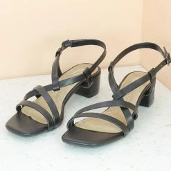 Inc.5 SALE BLOCK HEEL CASUAL HARD SANDAL-BLACK