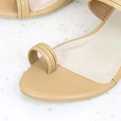 Inc.5 BLOCK HEEL TOE POST-BEIGE