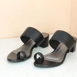 Inc.5 SALE BLOCK HEEL TOE POST-BLACK