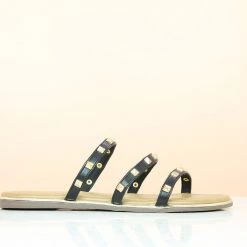 Inc.5 STUDDE STRAPY FLAT-BLACK SALE