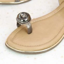 Inc.5 FLAT CASUAL SANDAL-GUN METAL SALE