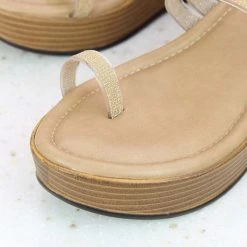 Inc.5 PLATFORM TOE CASUAL PU POST-GOLD