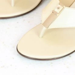 Inc.5 Casual SMALL VEDGE HEEL THONG-BEIGE