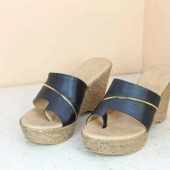 Inc.5 PLATFORM CASUAL PU THONG-NAVY BLUE SALE