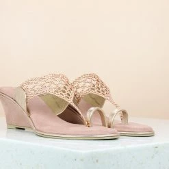 Inc.5 LACE WOVEN TOE POST VEDGE-ROSE GOLD