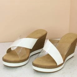 Inc.5 CROSS STRAP PLATFORM MULE-WHITE Casual
