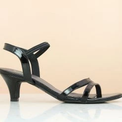 Inc.5 KITTEN HEEL SANDAL - BLACK SALE