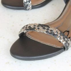 Inc.5 SALE KITTEN HEEL CASUAL SANDAL-BLACK