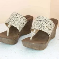 Inc.5 Casual WOVEN STRAP PLATFORM THONG-BEIGE