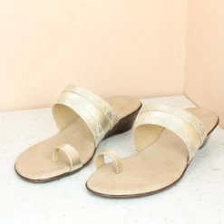 Inc.5 SNAKE PRINT TOE POST-GOLD