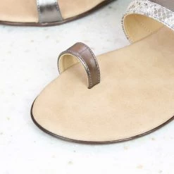 Inc.5 SALE SNAKE PRINT TOE POST-GUN METAL