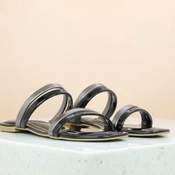 Inc.5 FLAT DOUBLE STRAP MULE-BLACK SALE