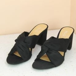 Inc.5 SUEDE BLOCK HEEL MULE-BLACK