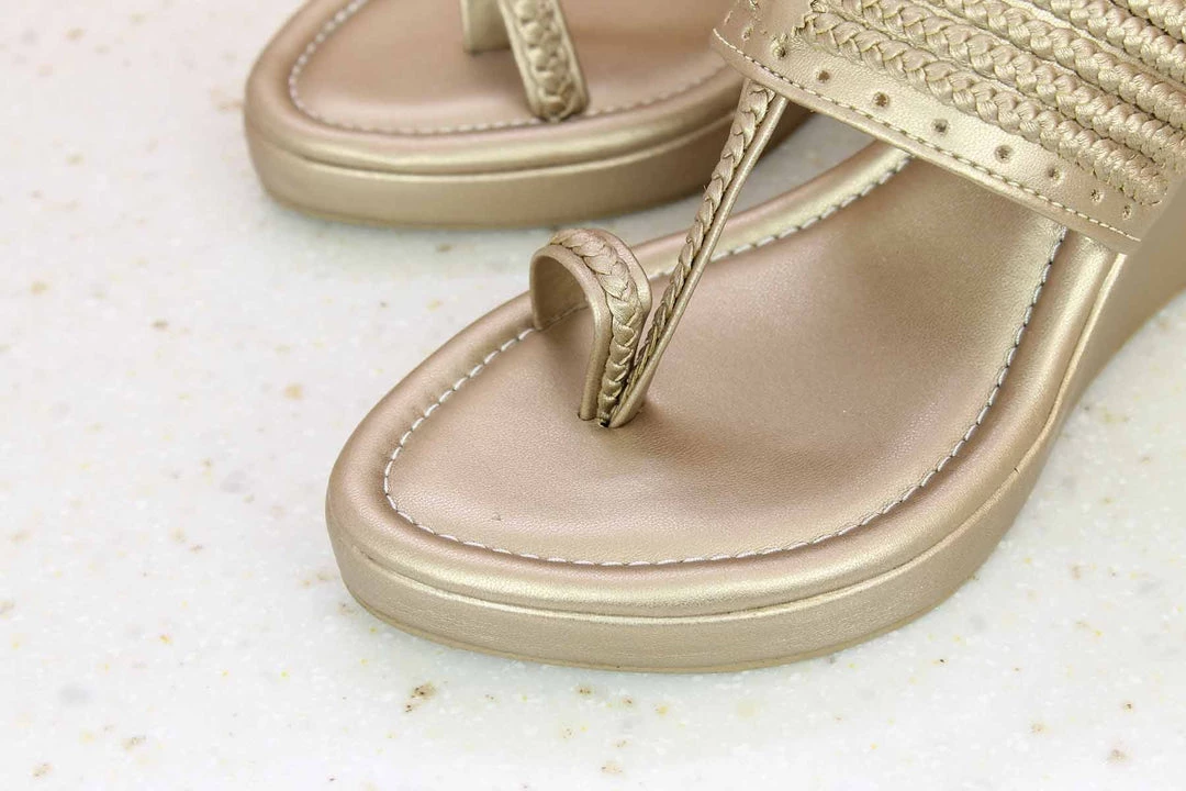 Inc.5 VEDGE HEEL KOLHAPURI - ROSE GOLD SALE 4 Inc.5 VEDGE HEEL KOLHAPURI - ROSE GOLD SALE