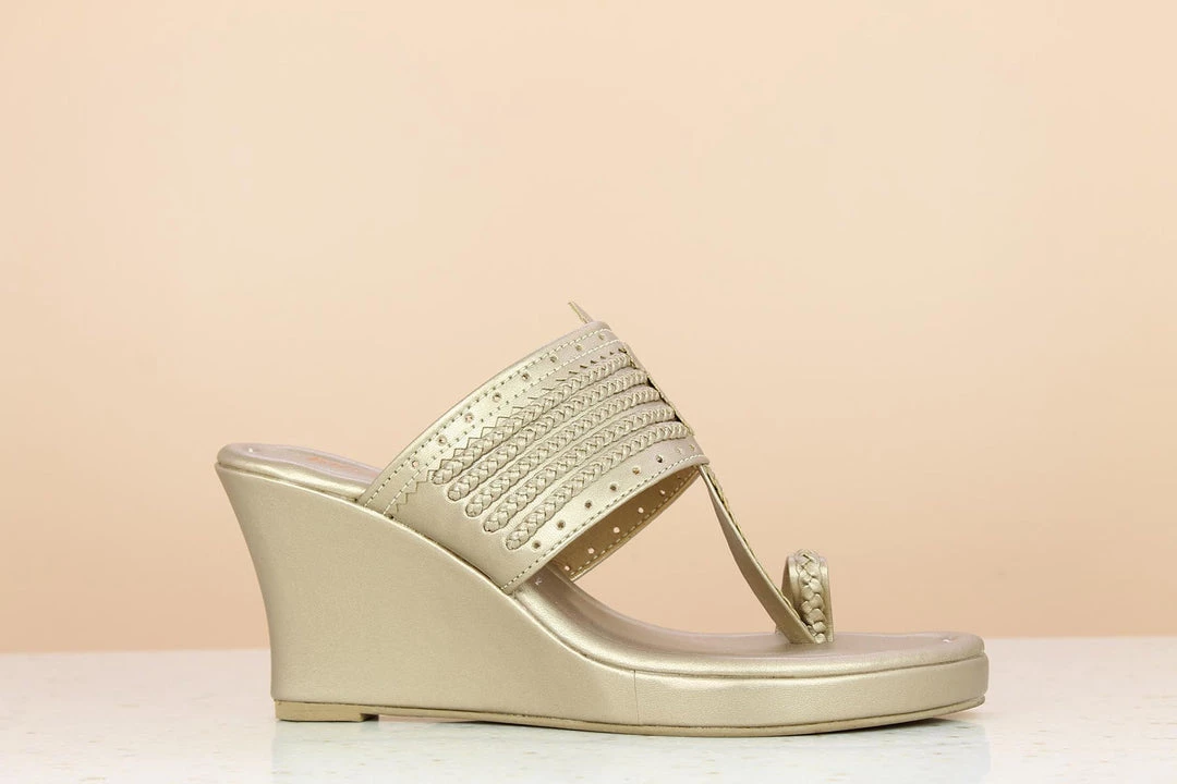 Inc.5 VEDGE HEEL KOLHAPURI - ROSE GOLD SALE 5 Inc.5 VEDGE HEEL KOLHAPURI - ROSE GOLD SALE