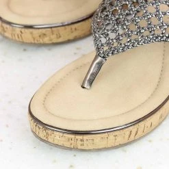 Inc.5 WOVEN PLATFORM THONG-GUN METAL