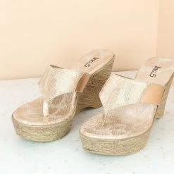 Inc.5 SALE SNAKE PRINK PLATFORM THONG-ROSE GOLD