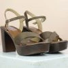 Inc.5 HIGH BLOCK HEEL SANDAL-BROWN
