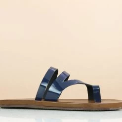Inc.5 PATTENT FLAT THONG-BLUE SALE