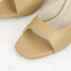 Inc.5 BASIC MULE - BEIGE Mules